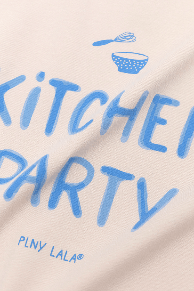 Kitchen Party Classic Caramel Tee
